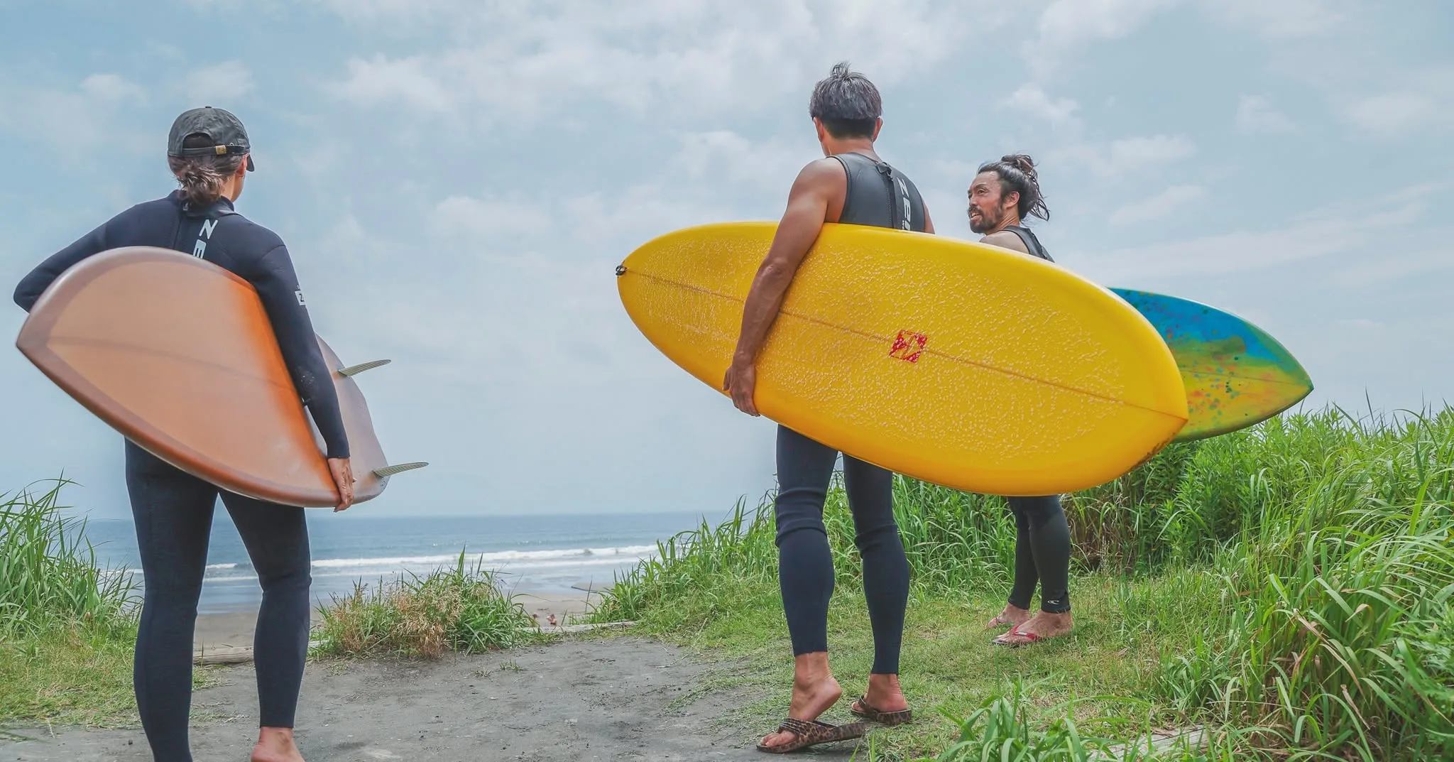 波チェック完了🌊✨
それぞれの個性あふれるボードを抱えて、今日も東浪見の海へ🏄♂️🏄♀️
仲間と一緒に「どんな波に乗れるかな?」
最高のセッションを、この九十九里の海で!
詳しくはプロフィールリンクから
#東浪見 #九十九里 #一宮町 #サーフィン #海水浴 #ドームテント #ジオデシックドーム #グランピング #surf #golf #bbq #星空 #SeageToramiCoastside #セルジュトラミコーストサイド